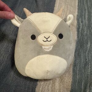 Squishmallow Walker the Goat